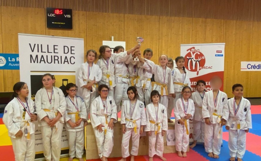 TOURNOI AMICAL DE MAURIAC